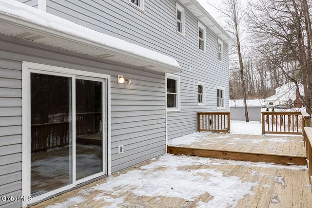 3009 Acorn Court, Guilderland, NY 12303