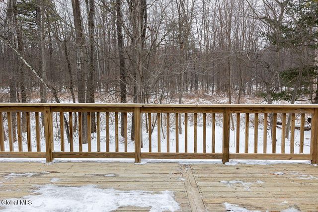 3009 Acorn Court, Guilderland, NY 12303