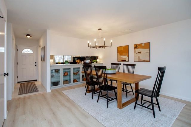 1160 1160 Marianas Ln, Alameda, CA 94502