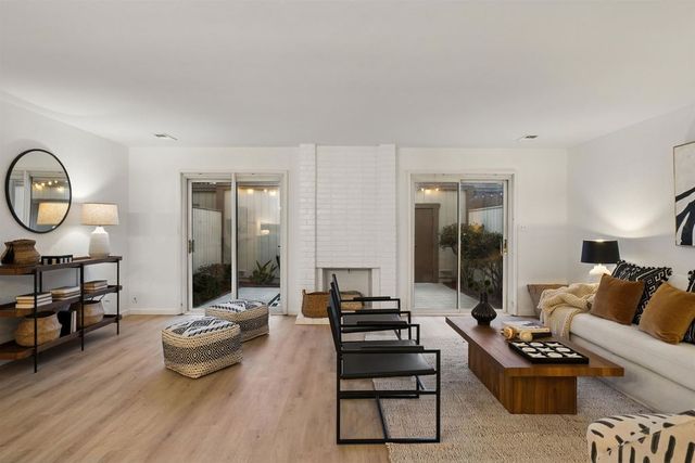 1160 1160 Marianas Ln, Alameda, CA 94502