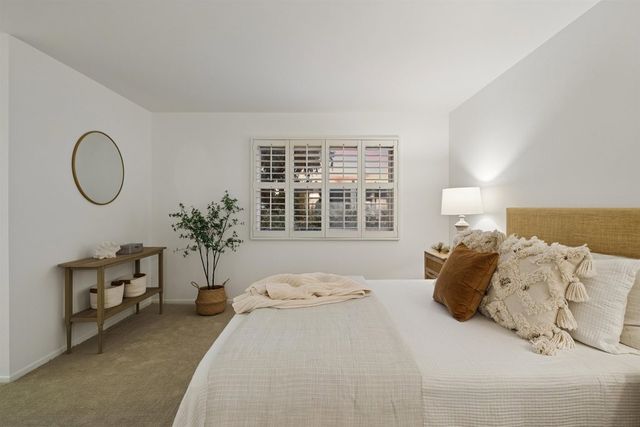 1160 1160 Marianas Ln, Alameda, CA 94502