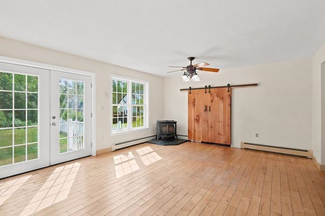 40 Elmwood Street, Salisbury, MA 01952