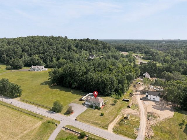 40 Elmwood Street, Salisbury, MA 01952