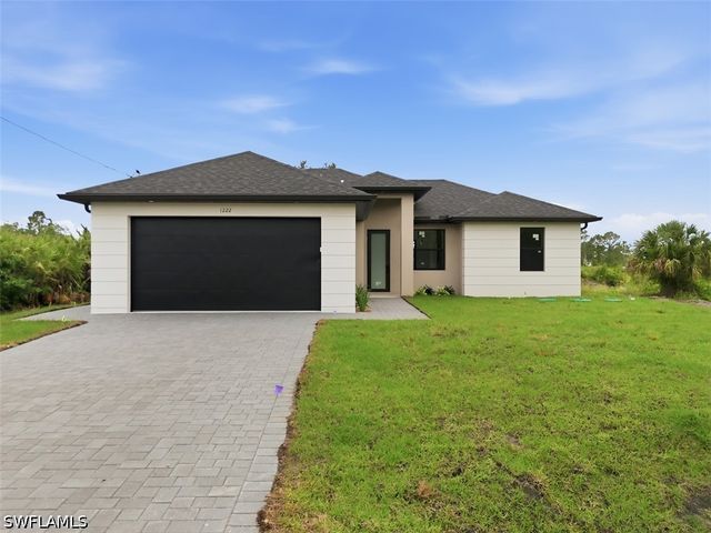 1222 Earnest ST E, Lehigh Acres, FL 33974