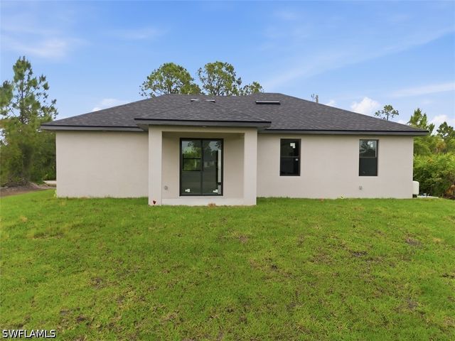 1222 Earnest ST E, Lehigh Acres, FL 33974