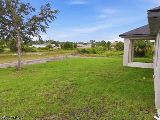 1222 Earnest ST E, Lehigh Acres, FL 33974