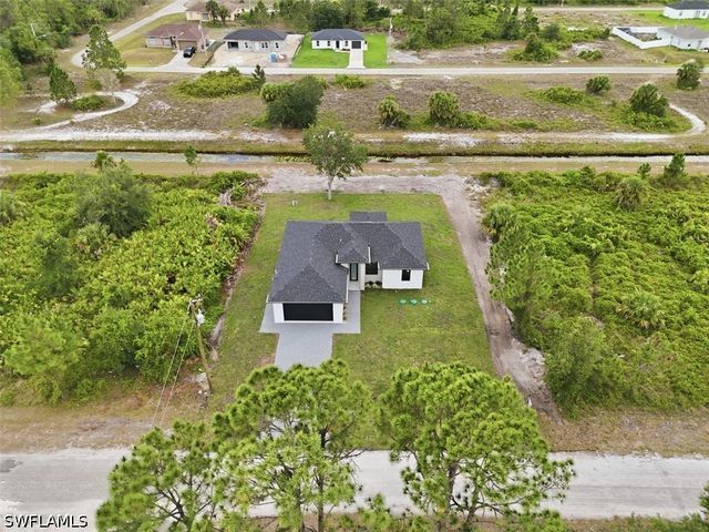 1222 Earnest ST E, Lehigh Acres, FL 33974
