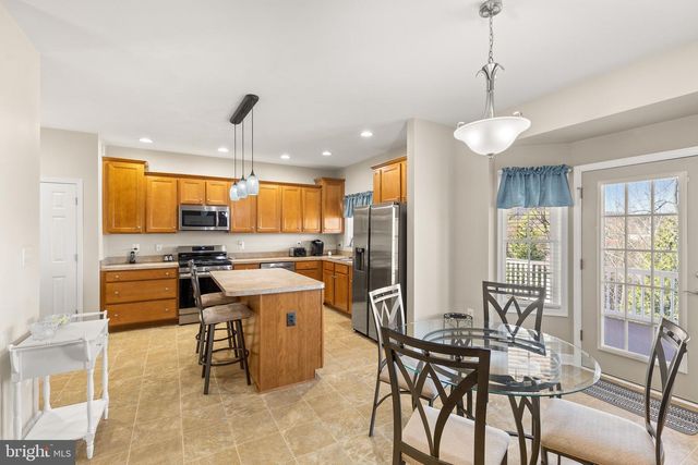 201 PEACH TREE CT, Front Royal, VA 22630