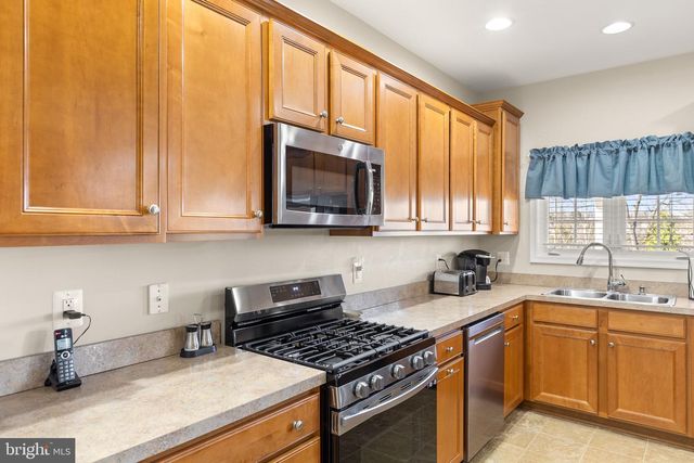 201 PEACH TREE CT, Front Royal, VA 22630