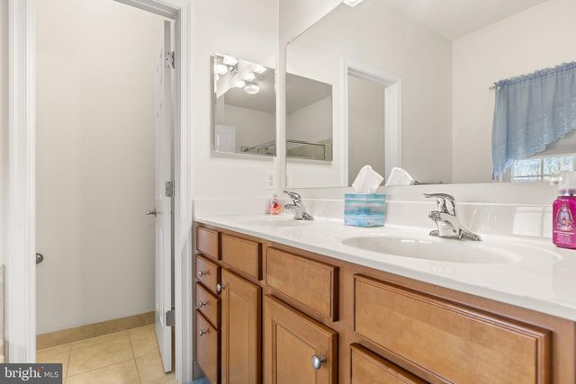 201 PEACH TREE CT, Front Royal, VA 22630