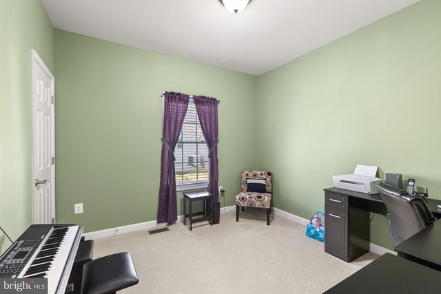 201 PEACH TREE CT, Front Royal, VA 22630