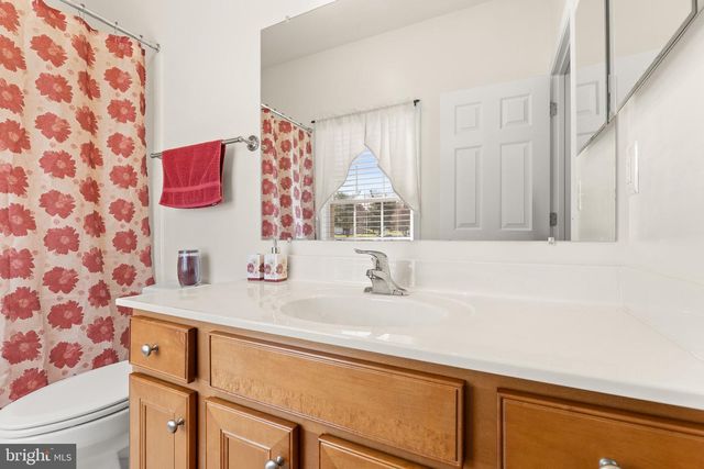 201 PEACH TREE CT, Front Royal, VA 22630