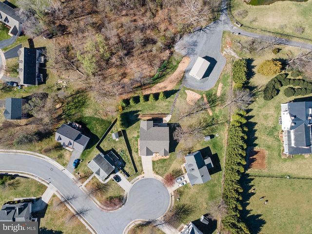 201 PEACH TREE CT, Front Royal, VA 22630