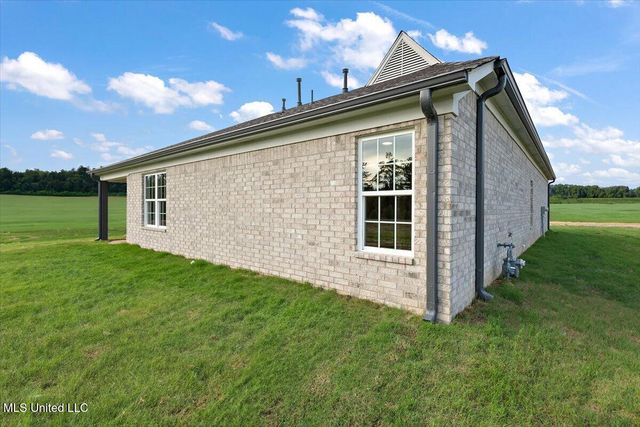 13829 Wesley Banks Boulevard, Olive Branch, MS 38654