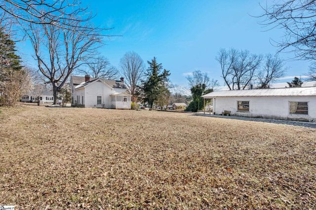 312 S Catherine Street, Pickens, SC 29671