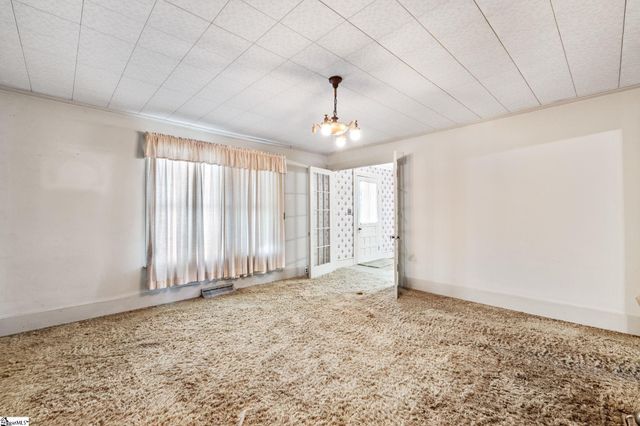 312 S Catherine Street, Pickens, SC 29671