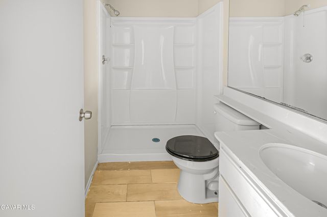 44910 E 12th Street, Lancaster, CA 93535