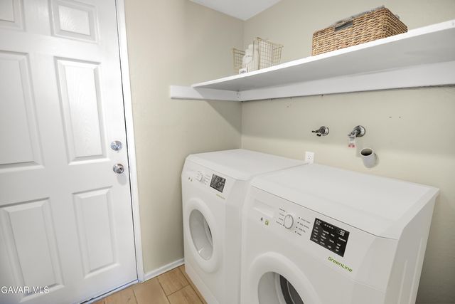 44910 E 12th Street, Lancaster, CA 93535