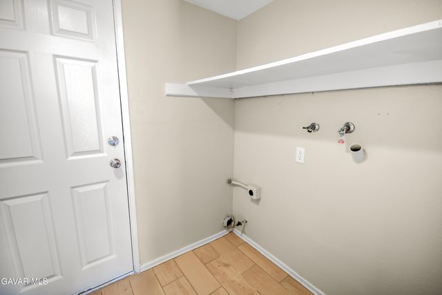 44910 E 12th Street, Lancaster, CA 93535