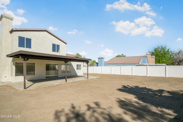 44910 E 12th Street, Lancaster, CA 93535
