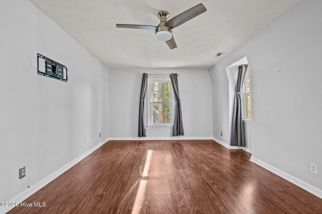 215 Canterbury Road, Southern Pines, NC 28387