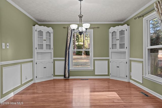 215 Canterbury Road, Southern Pines, NC 28387