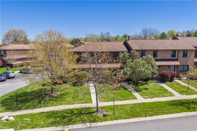 352 Surrey Hill, Henrietta, NY 14623