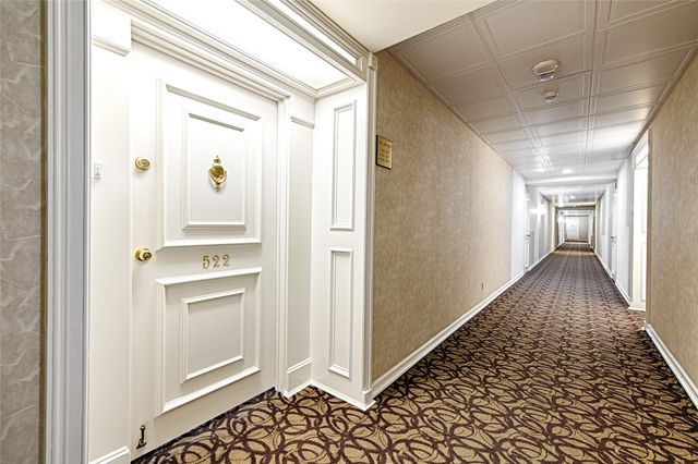 5200 Keller Springs Road 522, Dallas, TX 75248