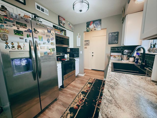 2238 Birch Lane, Miami, OK 74354