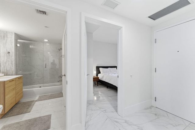 16385 Biscayne Boulevard 2516, North Miami Beach, FL 33160