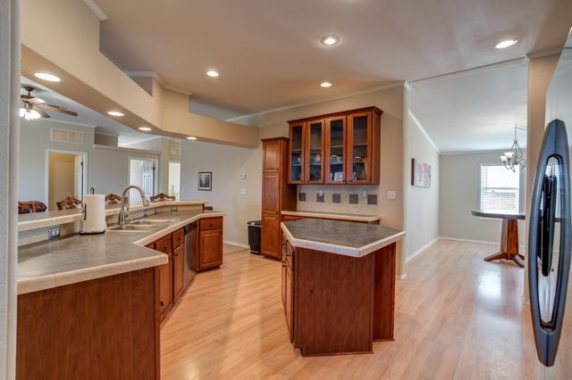 17006 County Rd 1350, Wolfforth, TX 79382