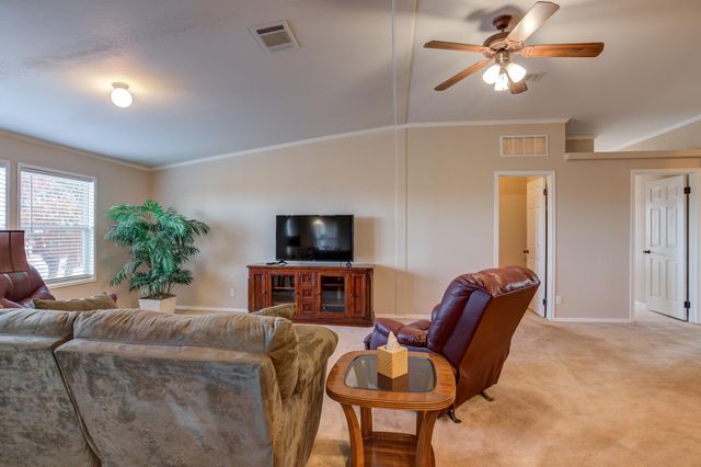 17006 County Rd 1350, Wolfforth, TX 79382