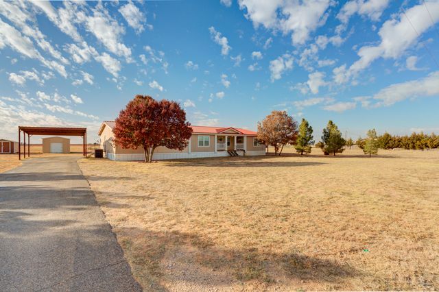 17006 County Rd 1350, Wolfforth, TX 79382