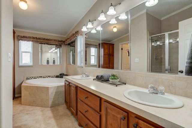 17006 County Rd 1350, Wolfforth, TX 79382