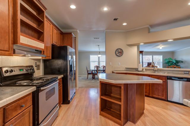 17006 County Rd 1350, Wolfforth, TX 79382