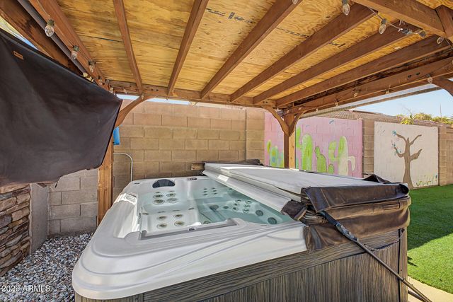 6922 W MONONA Drive, Glendale, AZ 85308