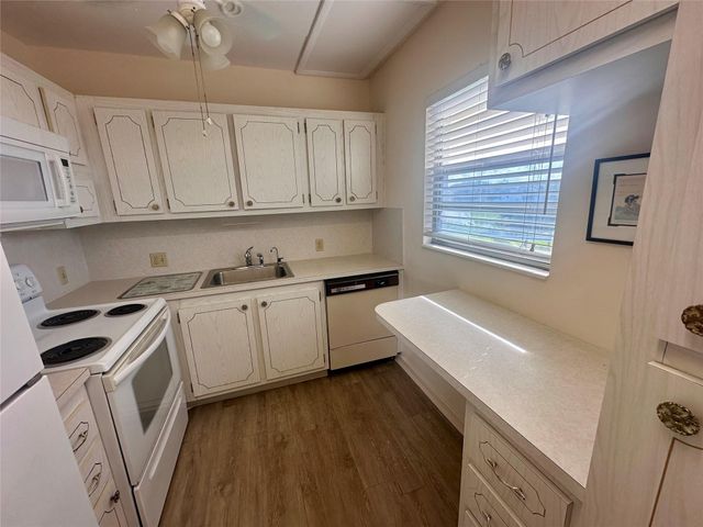 29 Preston A, Boca Raton, FL 33434