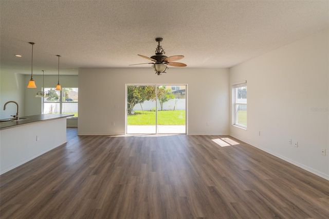 4401 EVERGREEN FOREST LOOP, Kissimmee, FL 34758