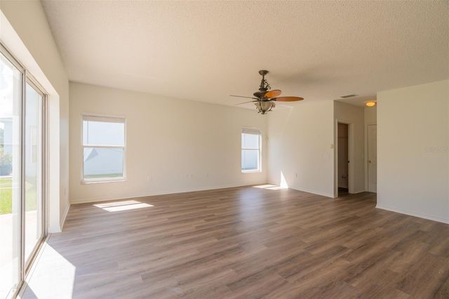 4401 EVERGREEN FOREST LOOP, Kissimmee, FL 34758