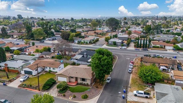 8105 Brock Ct, Lemon Grove, CA 91945