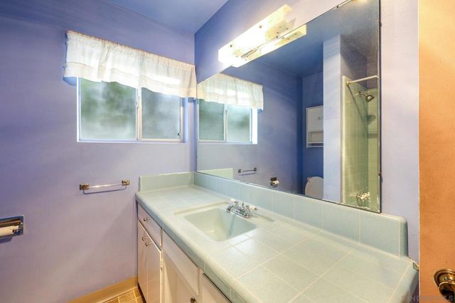 8105 Brock Ct, Lemon Grove, CA 91945