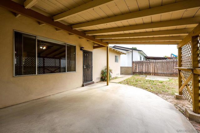 8105 Brock Ct, Lemon Grove, CA 91945