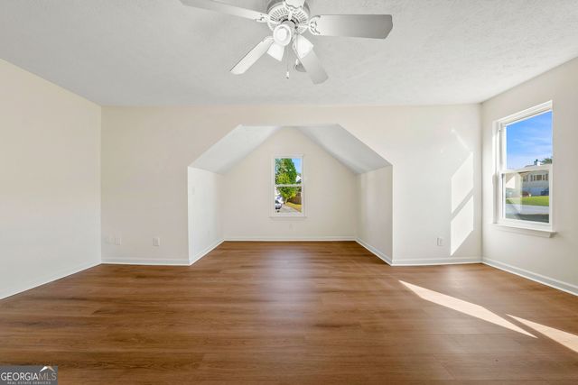 963 Sugar Landing Circle, Buford, GA 30518