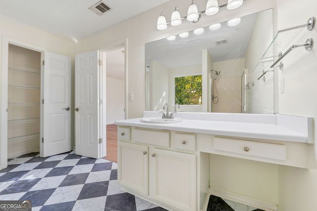 963 Sugar Landing Circle, Buford, GA 30518