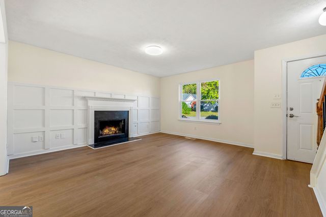 963 Sugar Landing Circle, Buford, GA 30518