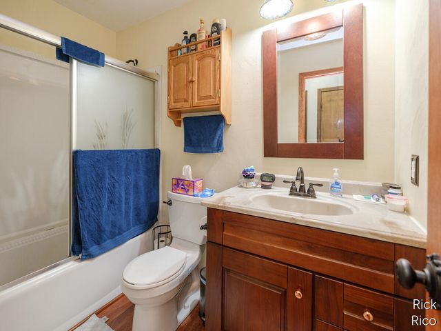 8290 E W Avenue, Vicksburg, MI 49097