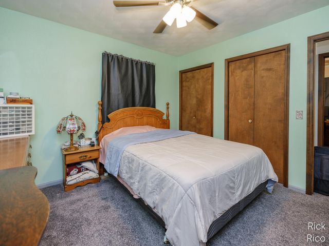 8290 E W Avenue, Vicksburg, MI 49097