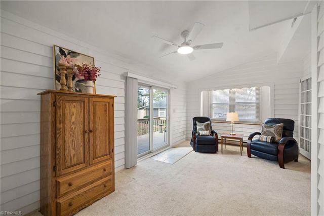 206 Tabor View Lane, Winston-salem, NC 27106