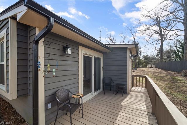 206 Tabor View Lane, Winston-salem, NC 27106