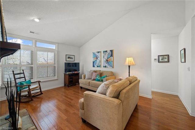 206 Tabor View Lane, Winston-salem, NC 27106